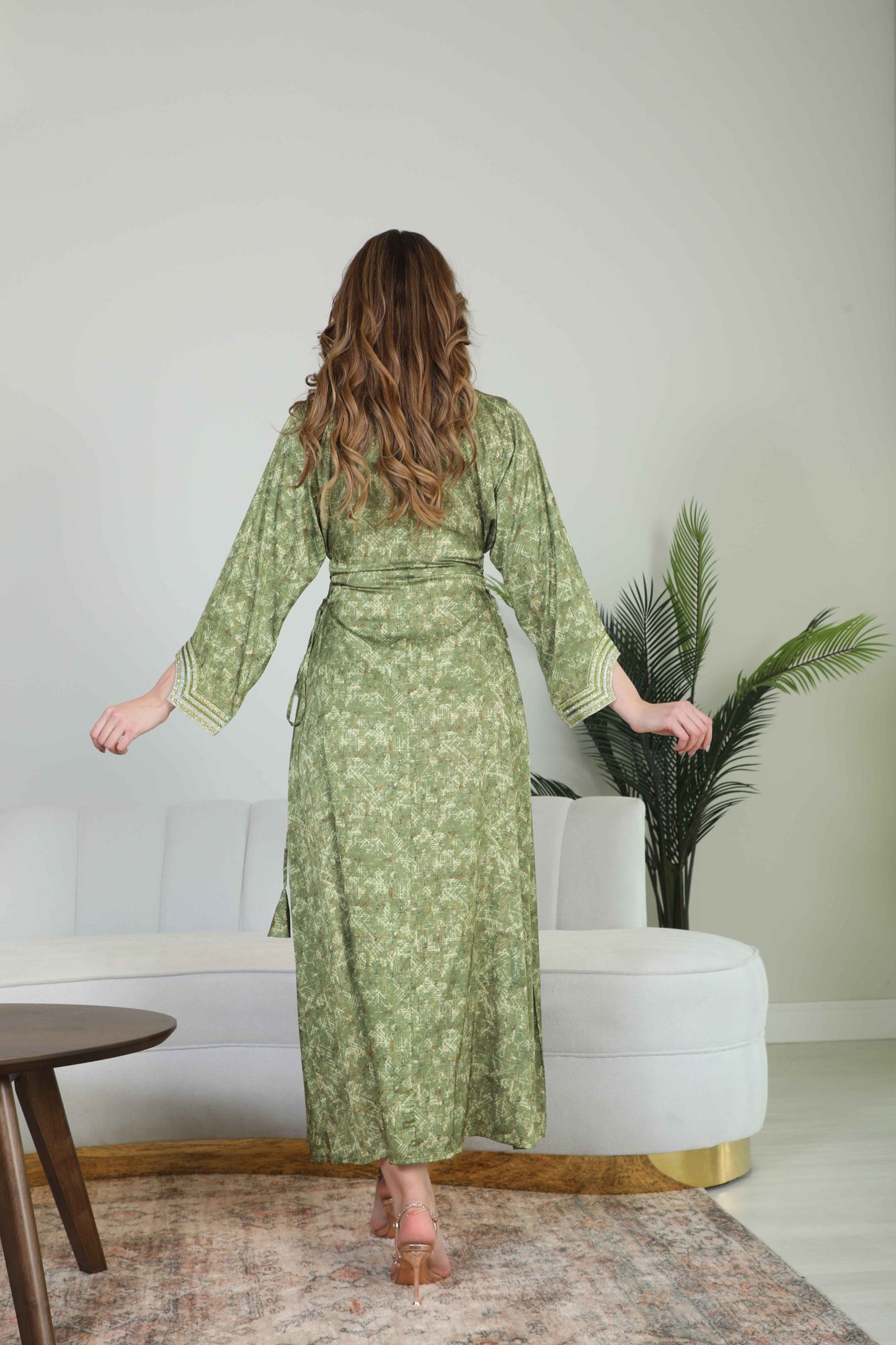 جلابية بنت البلاد السعودية الصيفية للنساء من مجموعة بنت البلاد الجديدة بتصاميم فاخرة - 4153