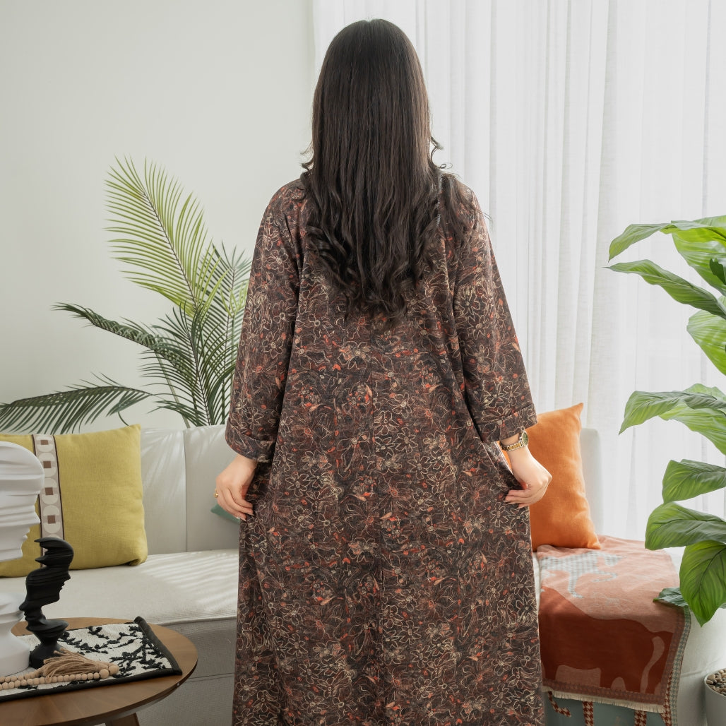 Elegant winter jalabiya with a distinctive modern design - DB238