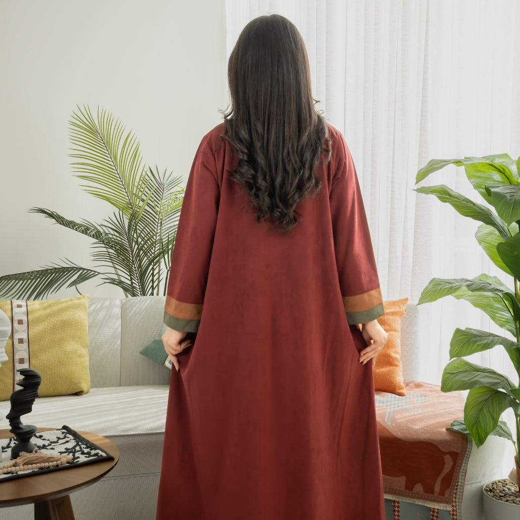 Elegant winter jalabiya with a distinctive modern design - 4602