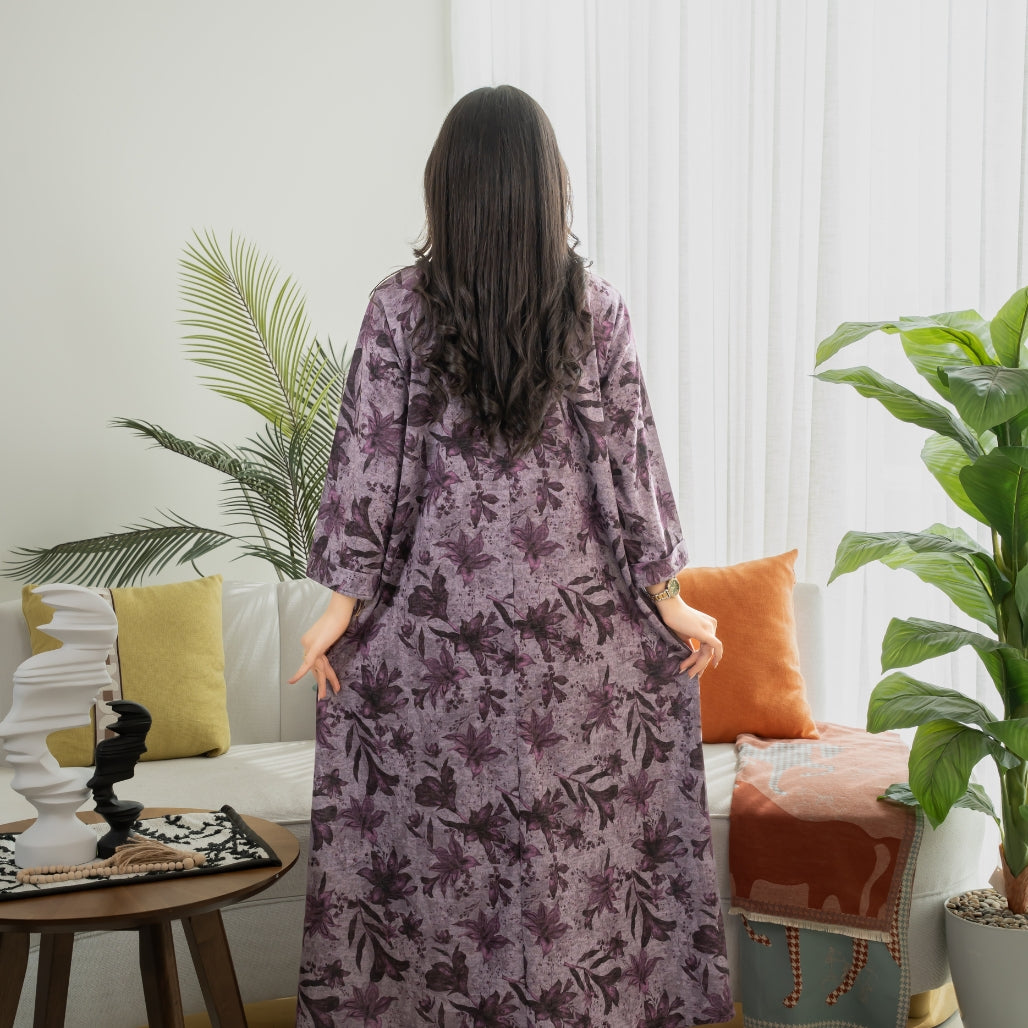 Elegant winter jalabiya with a distinctive modern design - DB240