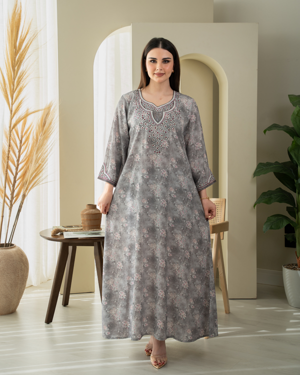 ZR743 - جلابية ذوق راقٍ بإطلالة محتشمة