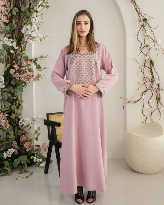 ZR705 - جلابية ذوق راقٍ بإطلالة محتشمة