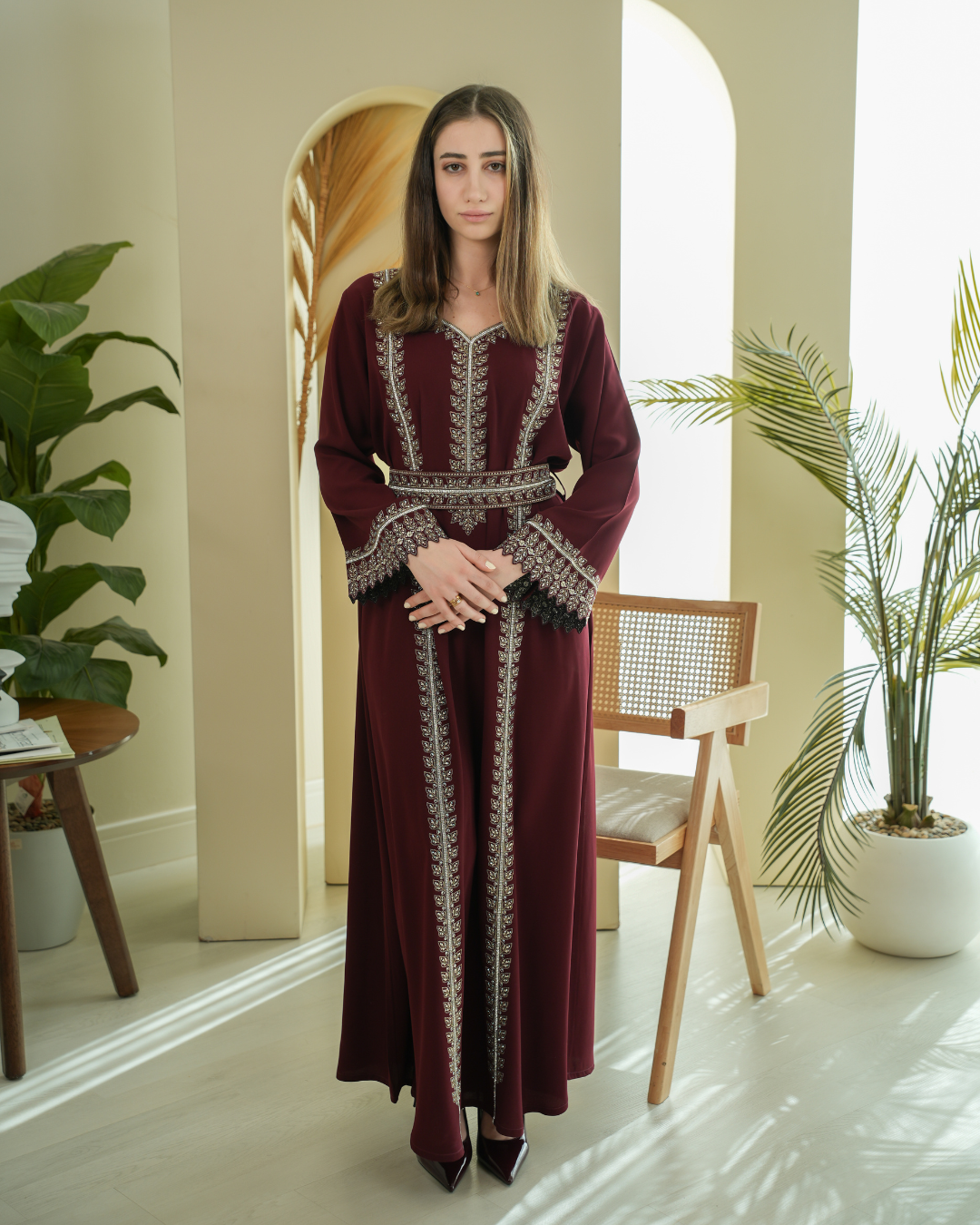 ZR631 - جلابية ذوق راقٍ بإطلالة محتشمة