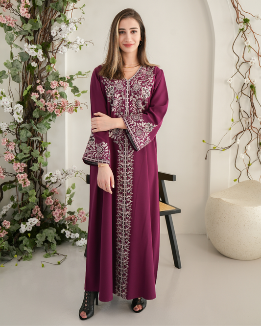 ZR719 - جلابية ذوق راقٍ بإطلالة محتشمة