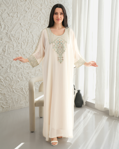 4554 - جلابية ذوق راقٍ بإطلالة محتشمة