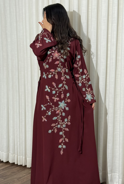 ZR 741 - جلابية ذوق راقٍ بإطلالة محتشمة