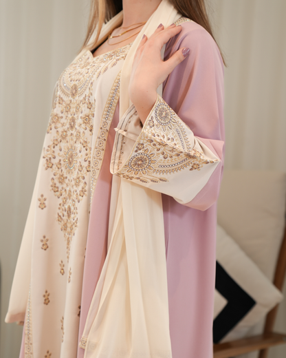 ZR720 - جلابية ذوق راقٍ بإطلالة محتشمة