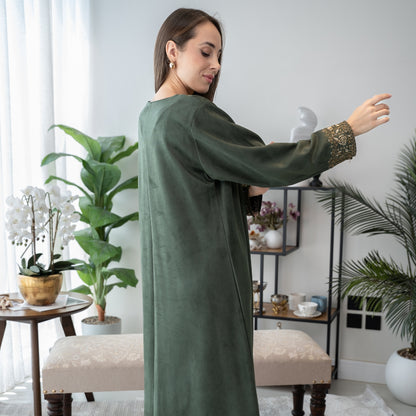 Elegant winter jalabiya with a distinctive modern design - 4537