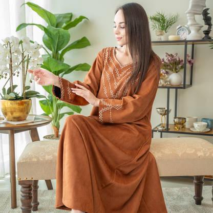 Elegant winter jalabiya with a distinctive modern design - 4548