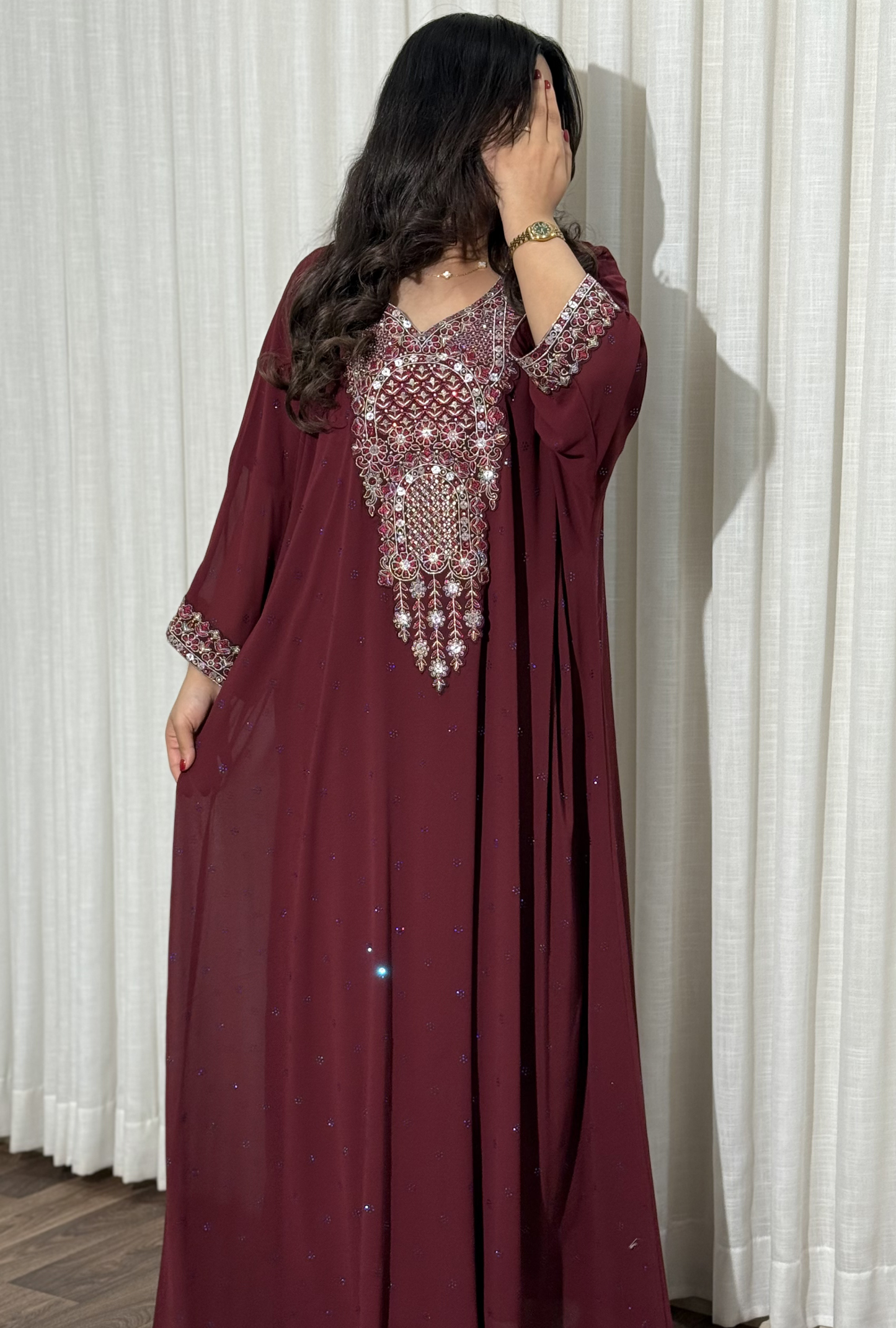 Zr 789 - جلابية ذوق راقٍ بإطلالة محتشمة