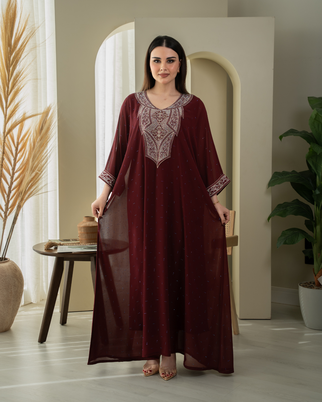 ZR739 - جلابية ذوق راقٍ بإطلالة محتشمة