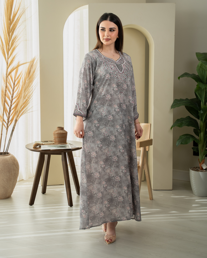 ZR743 - جلابية ذوق راقٍ بإطلالة محتشمة