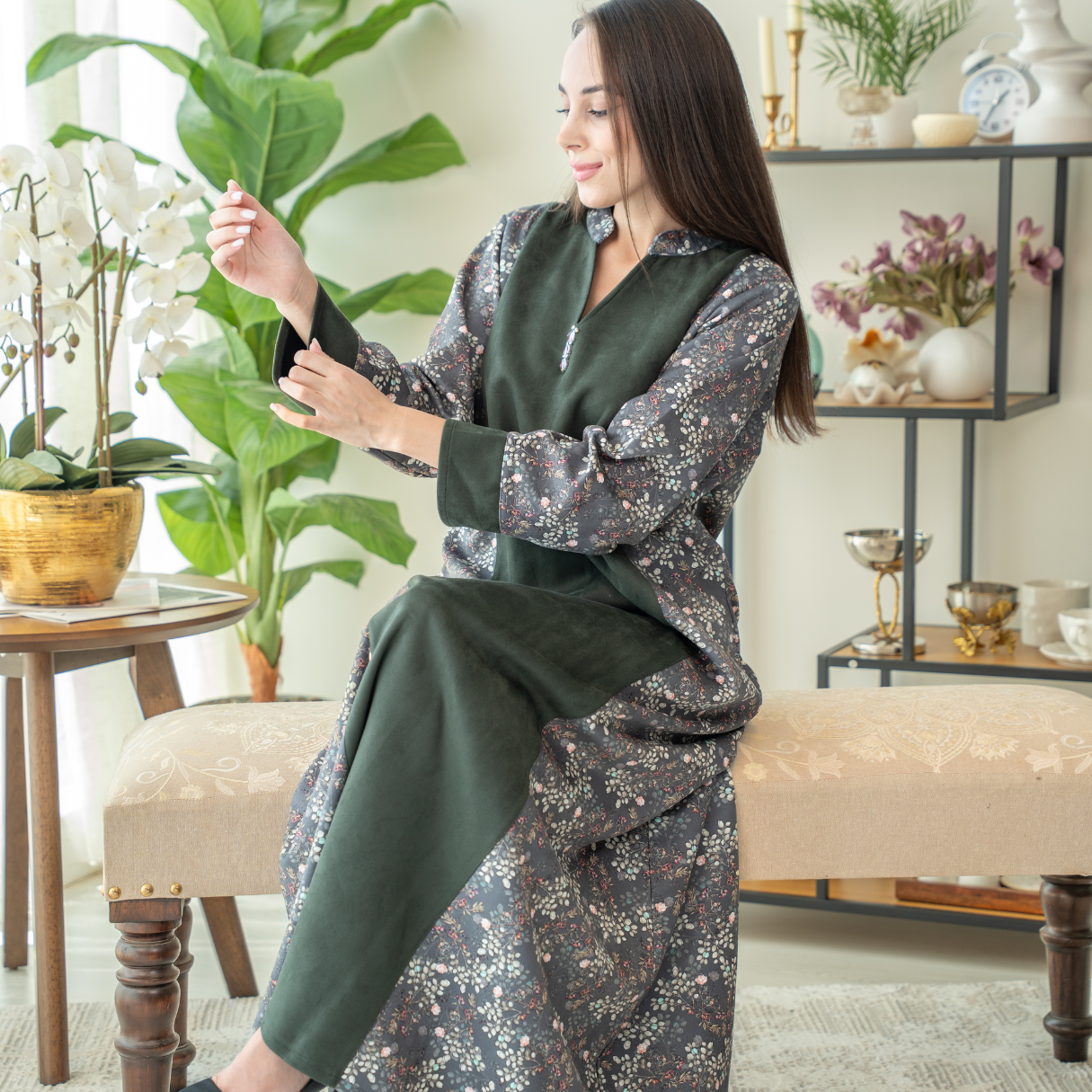 Elegant winter jalabiya with a distinctive modern design - 4535