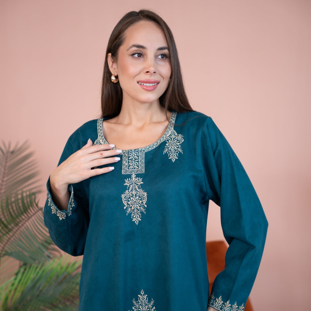 Elegant winter jalabiya with a distinctive modern design - 4551