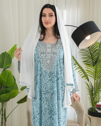 4665 - جلابية ذوق راقٍ بإطلالة محتشمة