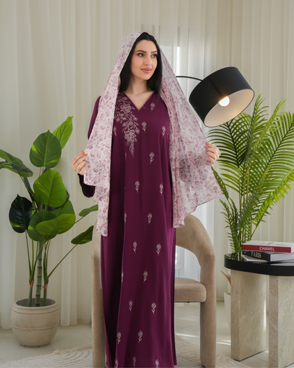 4666 - جلابية ذوق راقٍ بإطلالة محتشمة