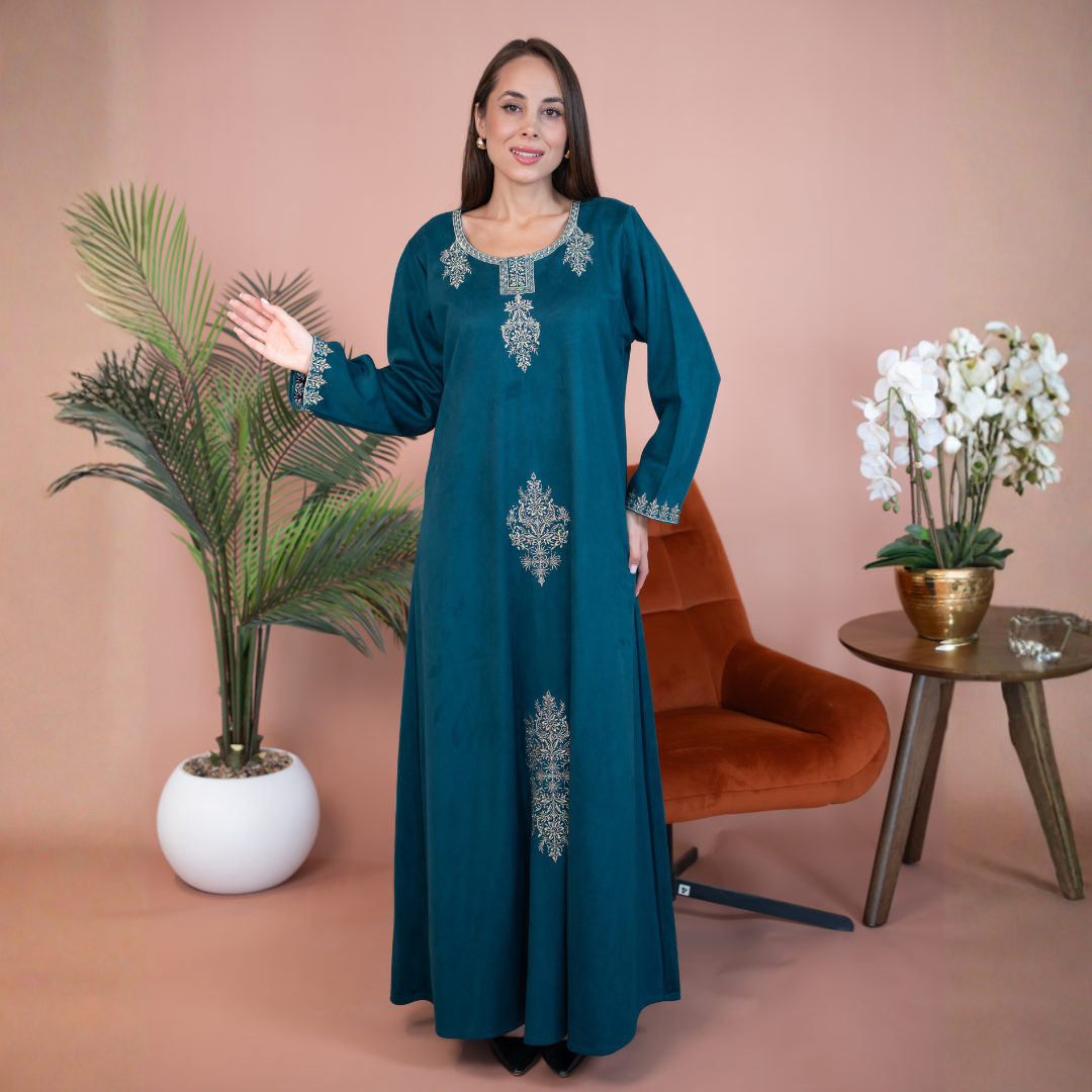 Elegant winter jalabiya with a distinctive modern design - 4551
