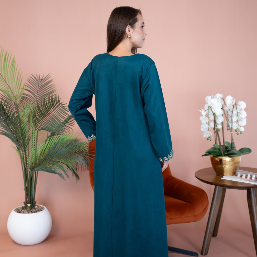 Elegant winter jalabiya with a distinctive modern design - 4551