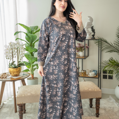 Elegant winter jalabiya with a distinctive modern design - 4534