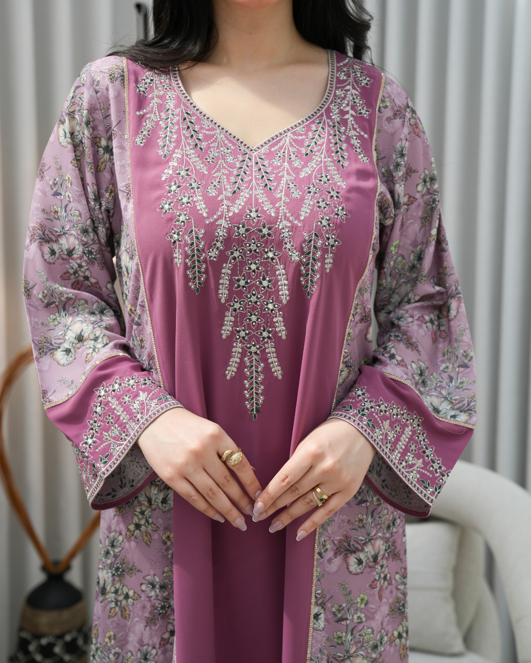 Majestic Grace Eid Jalabiya – A Modern Expression of Saudi Elegance - 4444