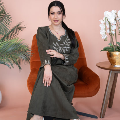 Elegant winter jalabiya with a distinctive modern design - 4589