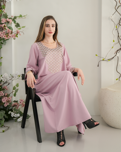 ZR705 - جلابية ذوق راقٍ بإطلالة محتشمة