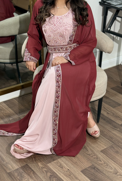 Zr748 - جلابية ذوق راقٍ بإطلالة محتشمة