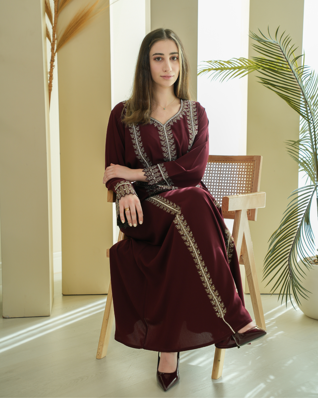 ZR631 - جلابية ذوق راقٍ بإطلالة محتشمة