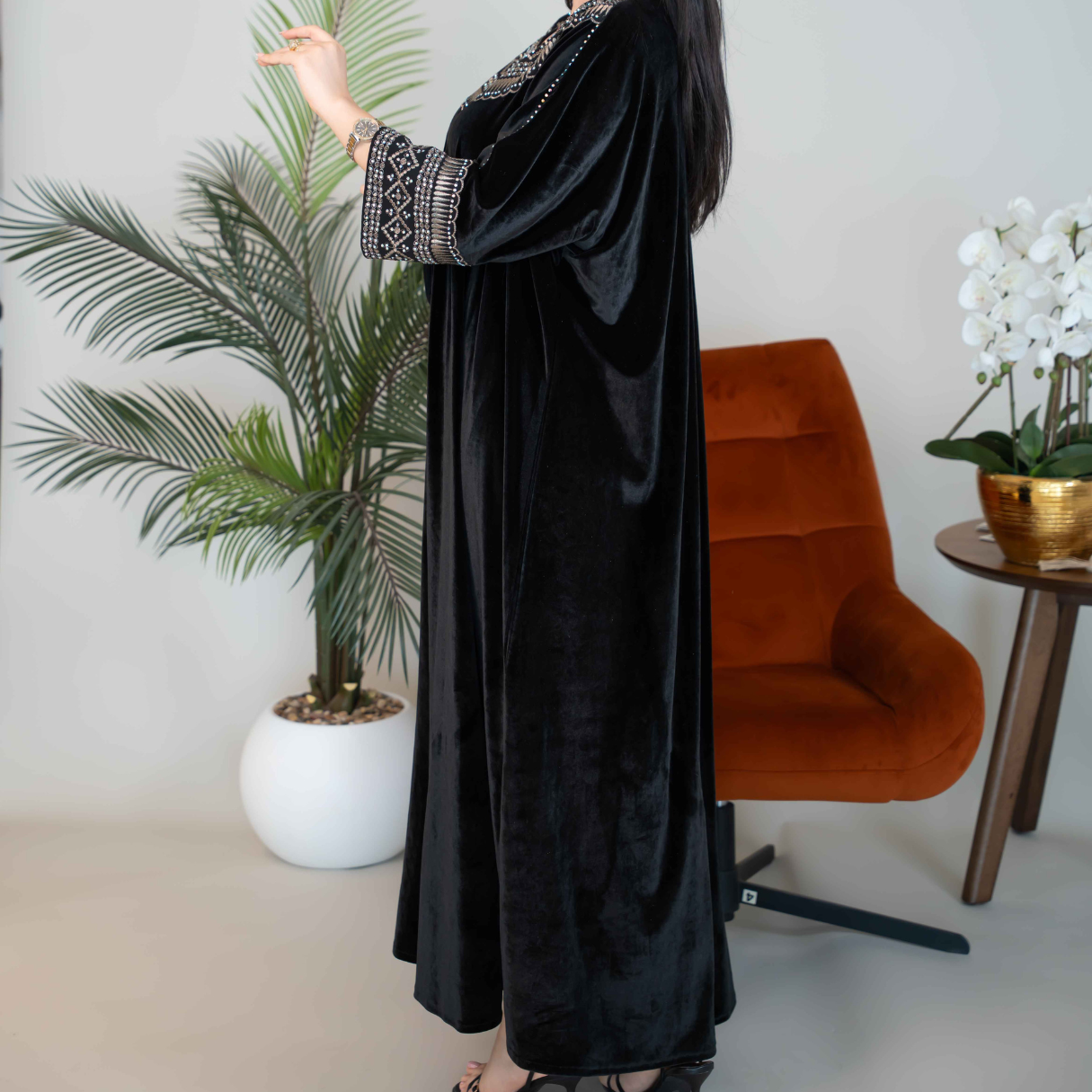 Elegant winter jalabiya with a distinctive modern design - 4531