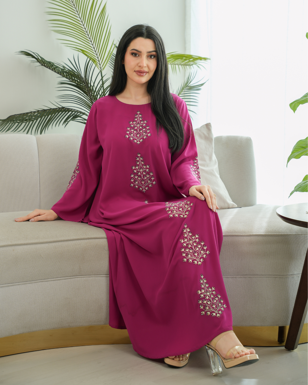 Elegant Eid Ul Fitr jalabiya with a distinctive modern design - 4555