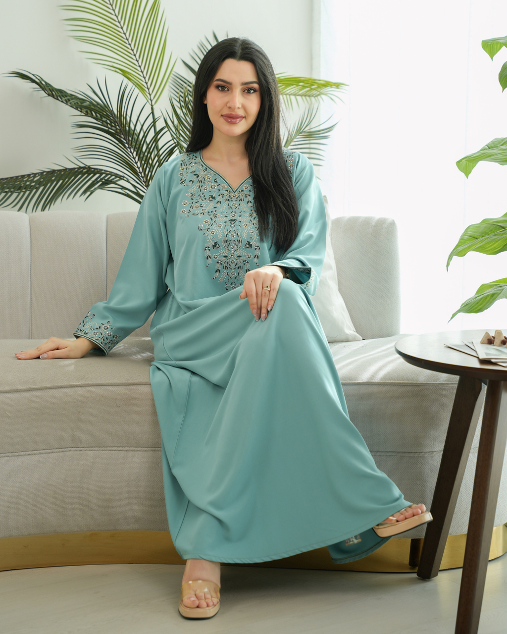 Majestic Grace Jalabiya – Where Saudi Elegance Meets Modern Style - 4580