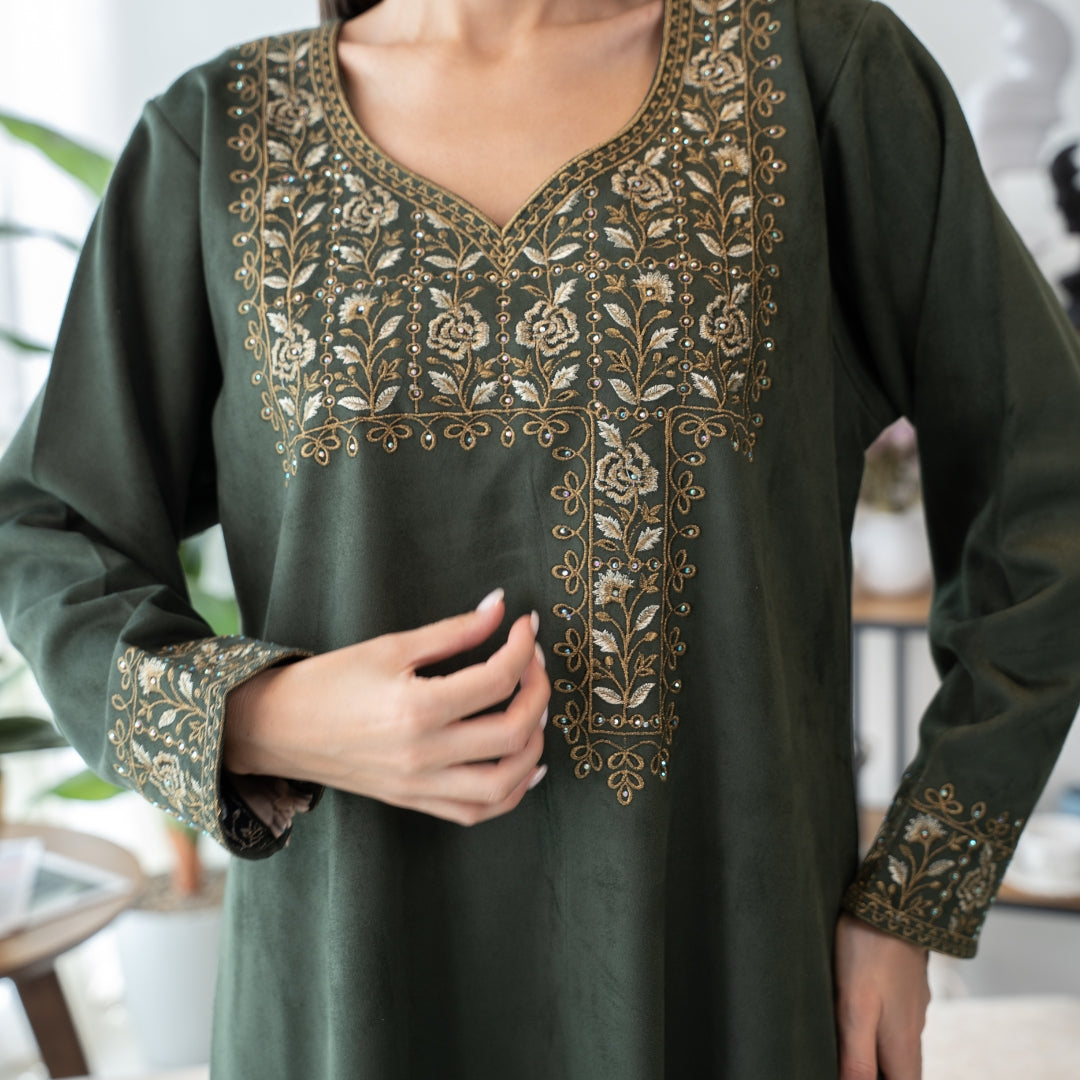 Elegant winter jalabiya with a distinctive modern design - 4537