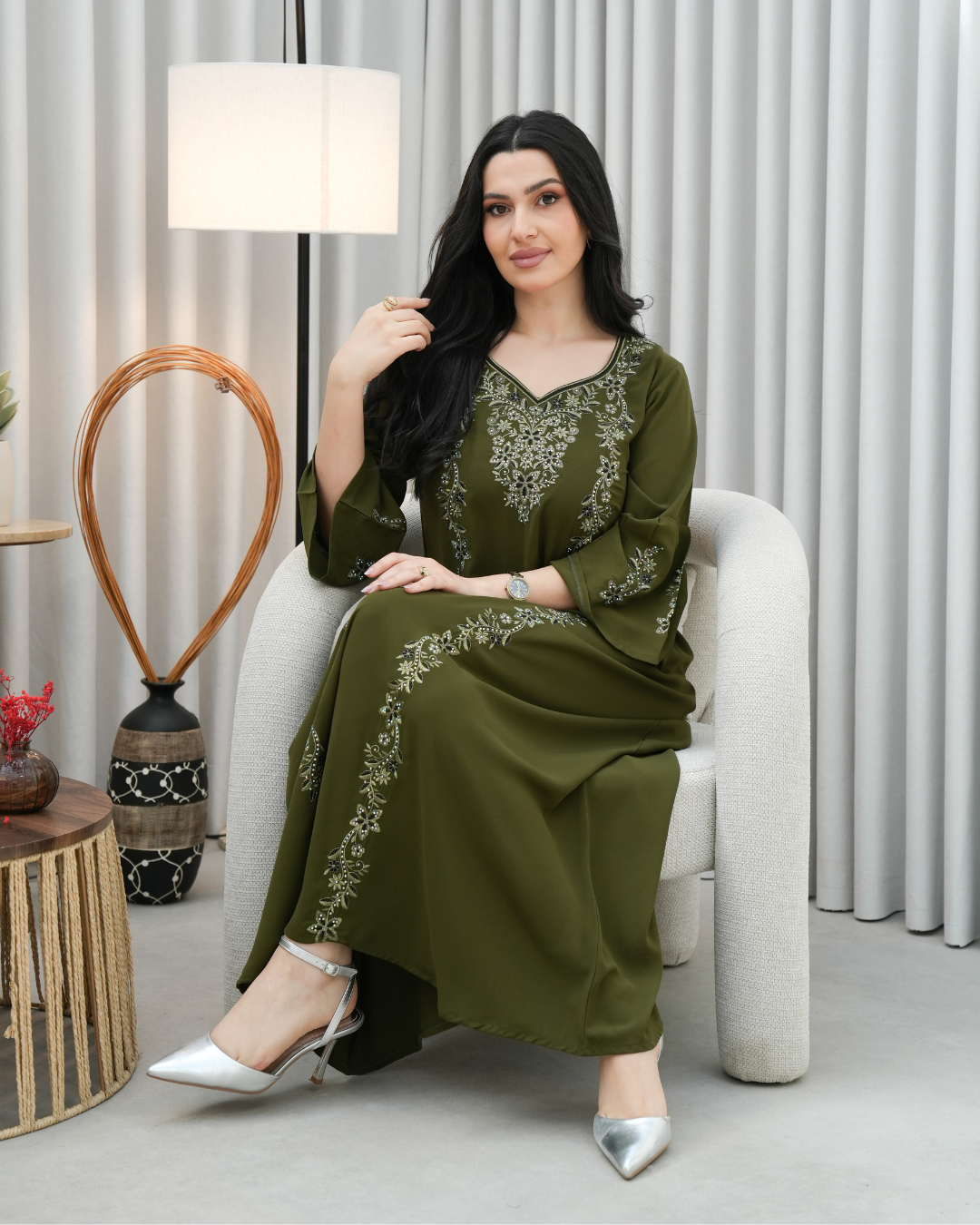 Majestic Grace Eid Jalabiya – A Modern Expression of Saudi Elegance - 4443