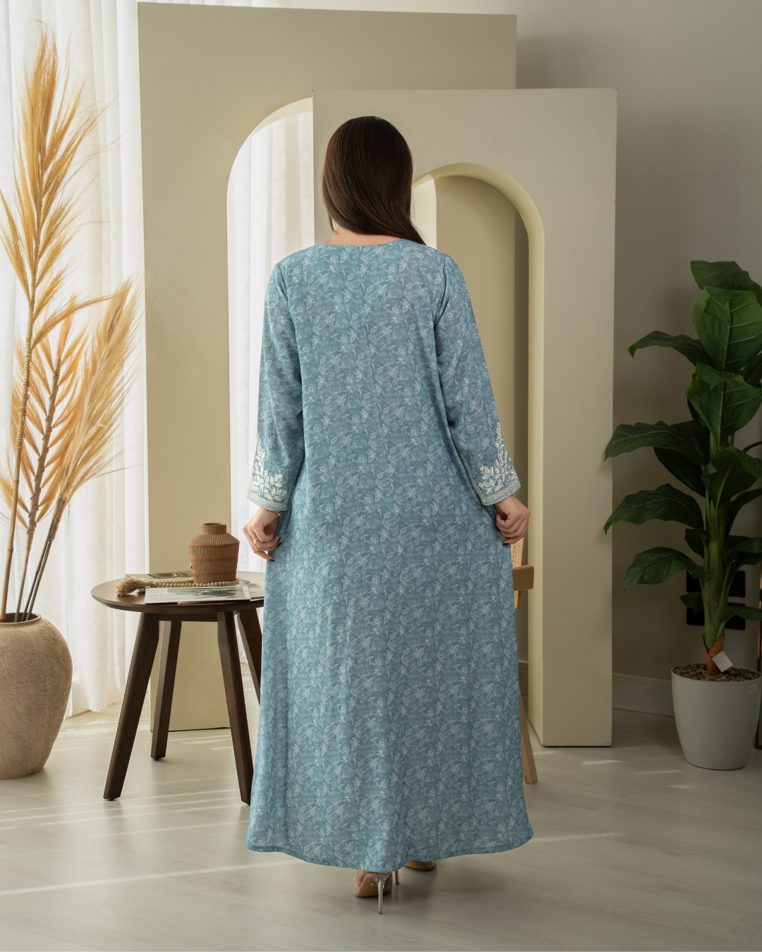 ZR738 - جلابية ذوق راقٍ بإطلالة محتشمة