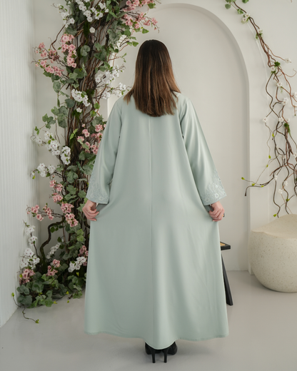 ZR718 - جلابية ذوق راقٍ بإطلالة محتشمة