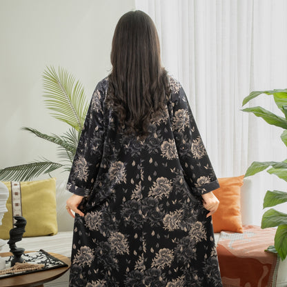 Elegant winter jalabiya with a distinctive modern design - 4594